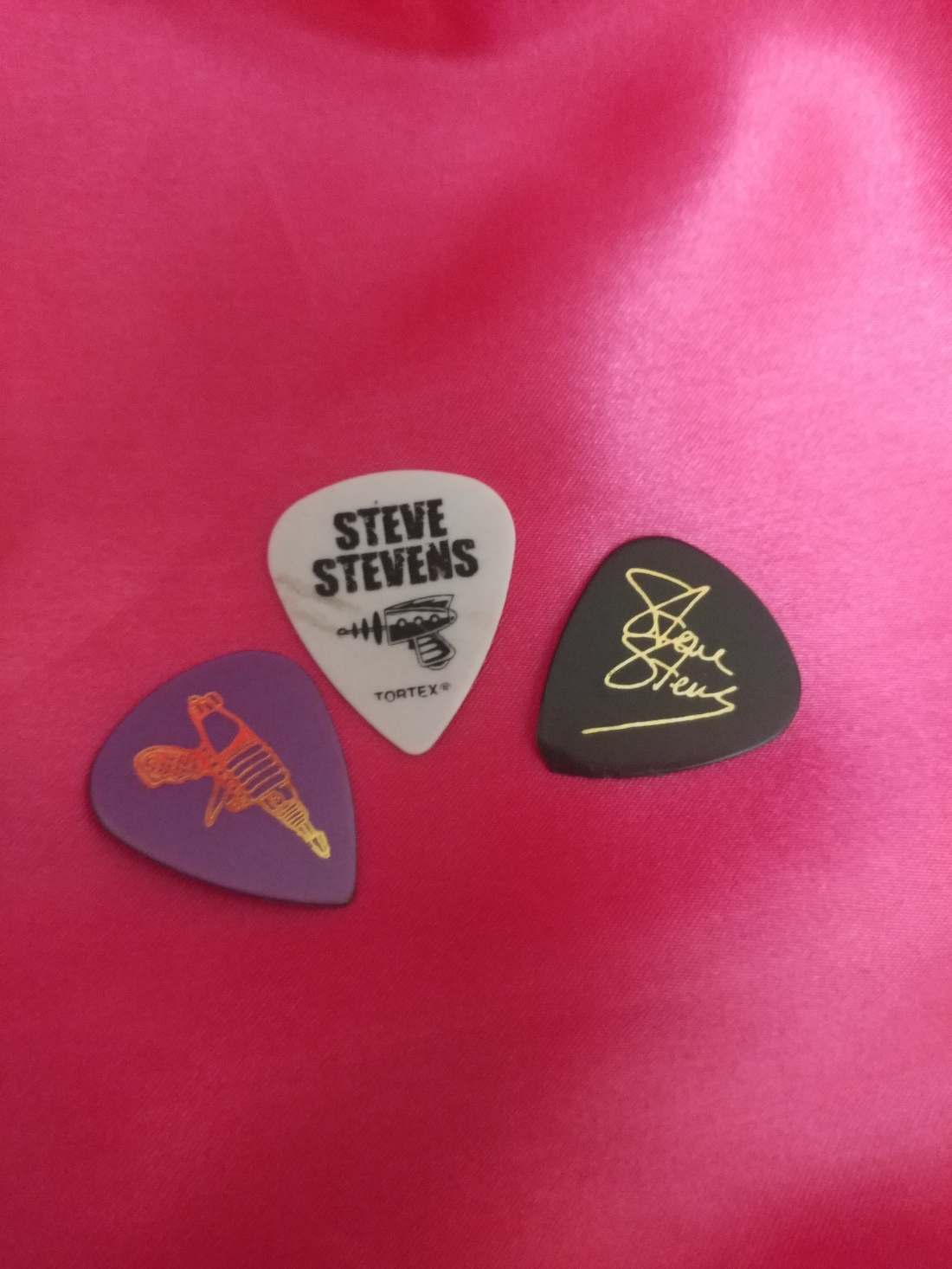 37727479_10155758037449677_8382338481619206144_n